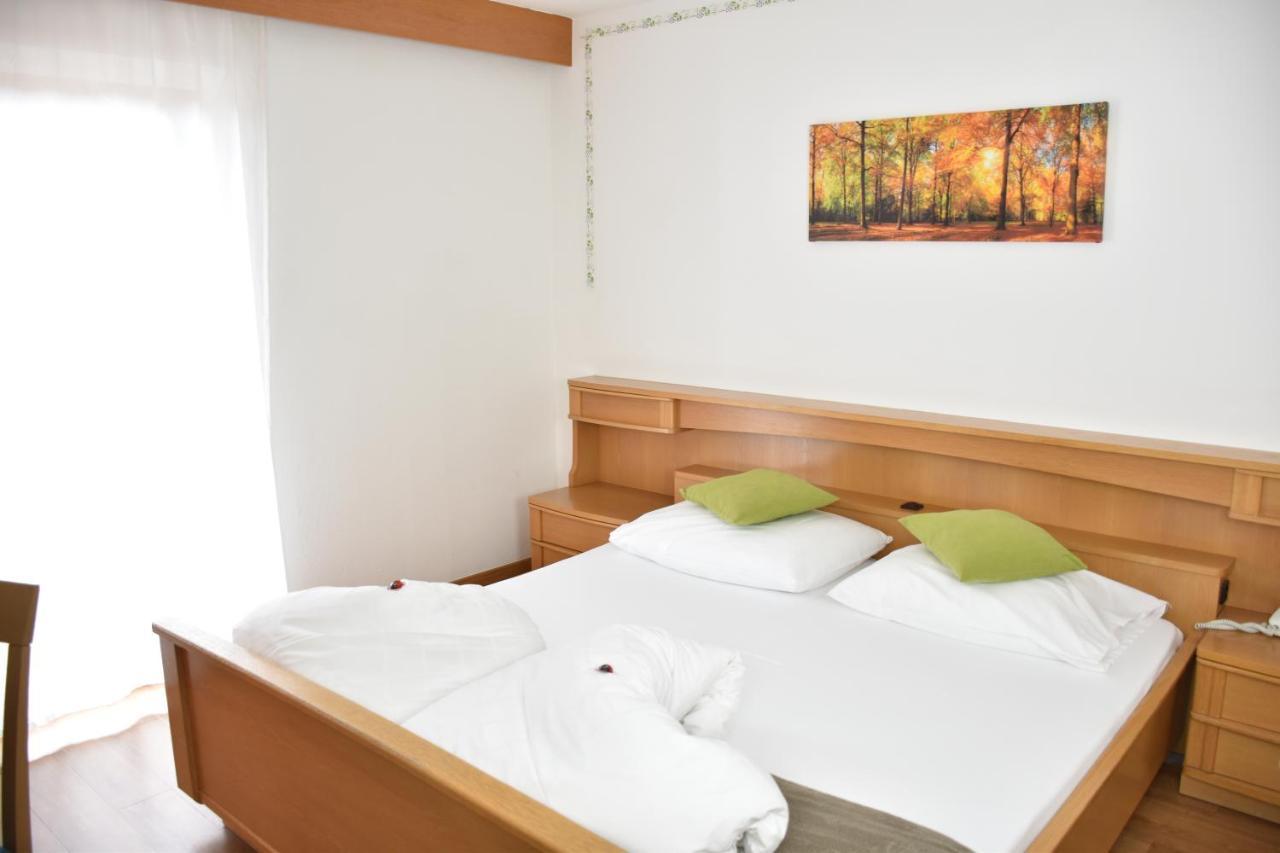 Almhotel Bergerhof Sarentino Esterno foto