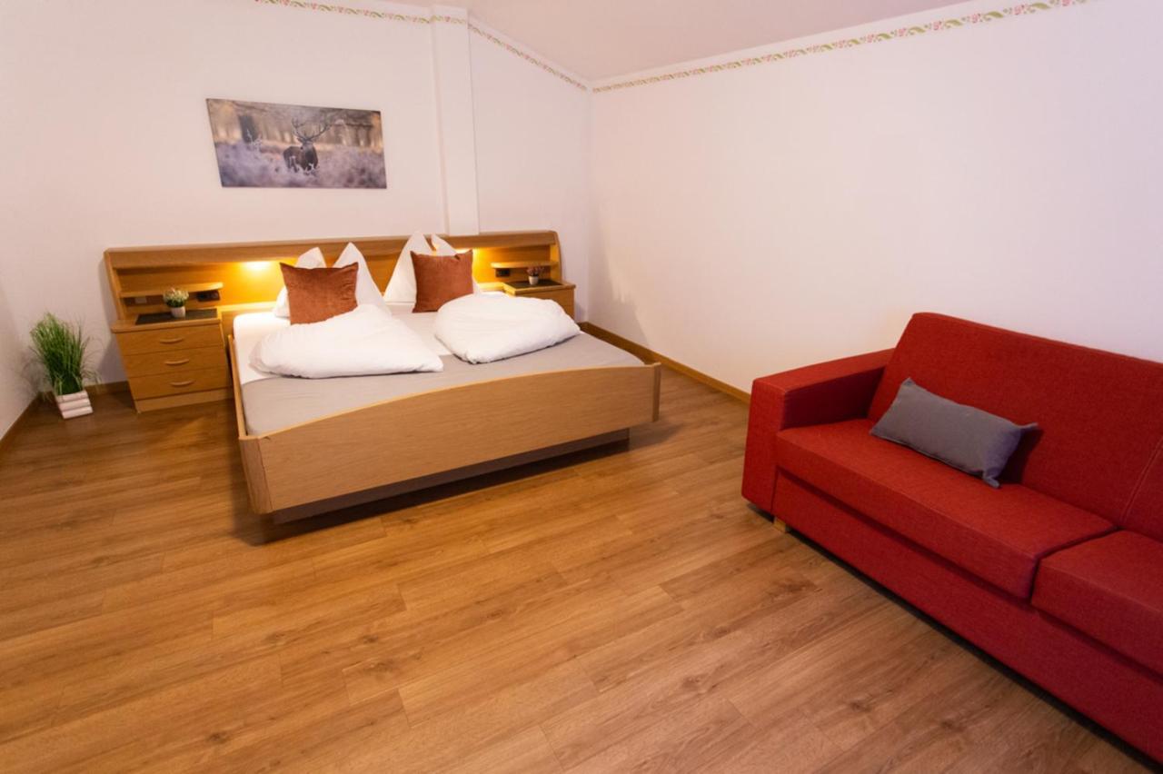 Almhotel Bergerhof Sarentino Esterno foto